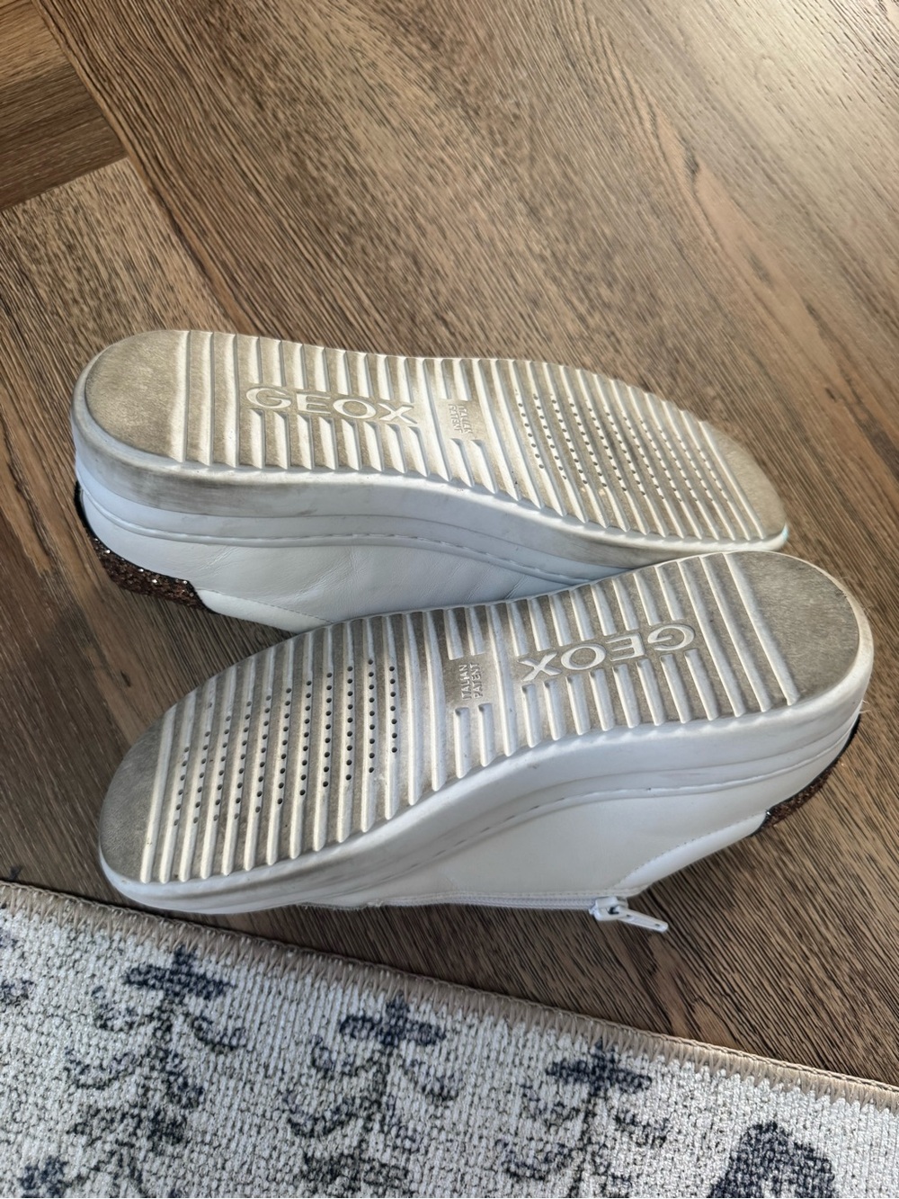 Geox Italian Leather Fashion Sneakers - Picture 8 of 10
